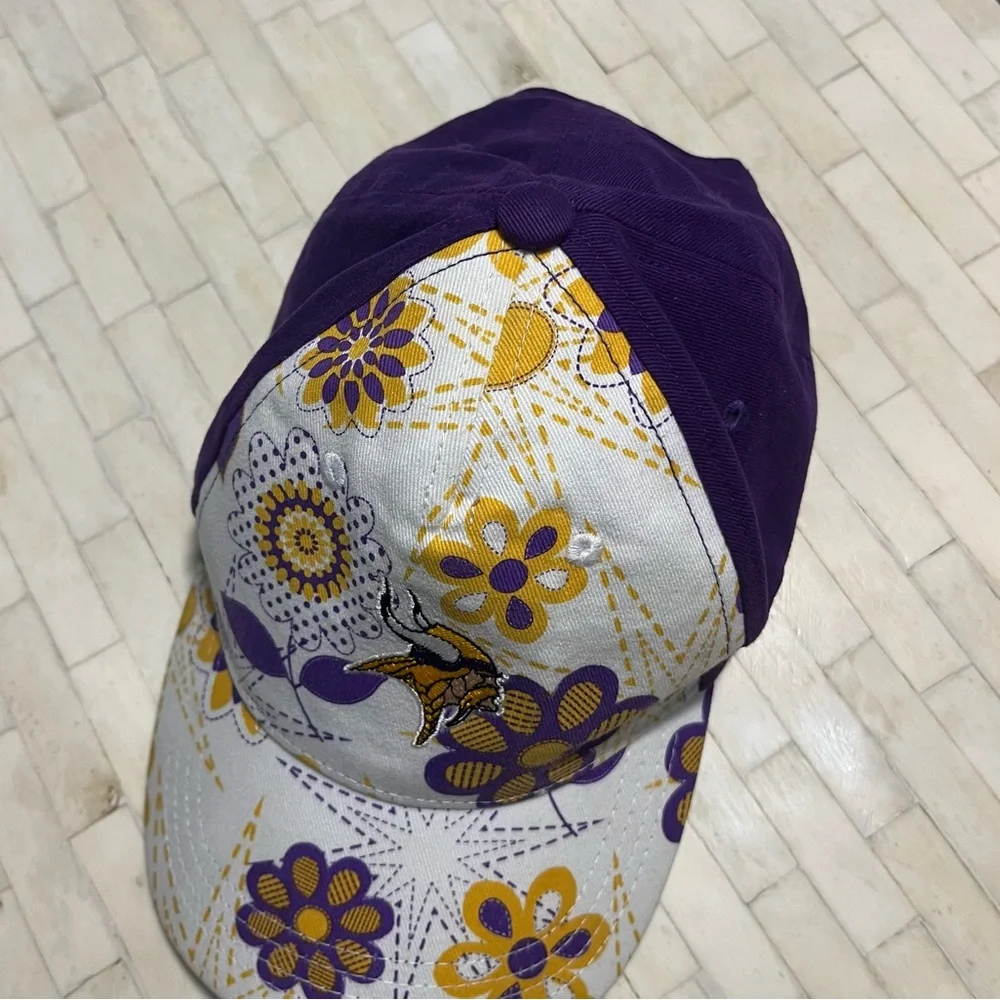 NFL Vikings Floral Mural Toddler Girls Baseball Cap